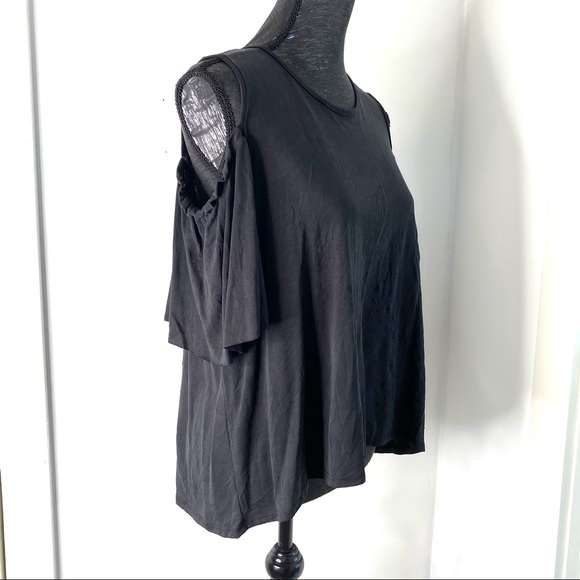 3/25🌸lavender field Cold Shoulder Flare Top - Picture 1 of 8